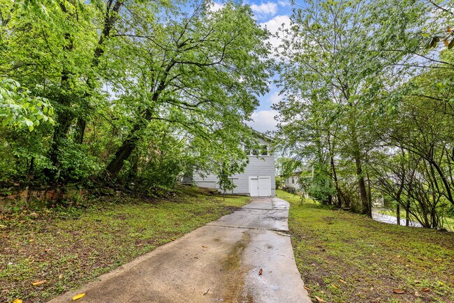 Building Photo - 1724 30th Street Ensley