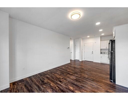 Foto del edificio - 9 Needhams Landing Rd