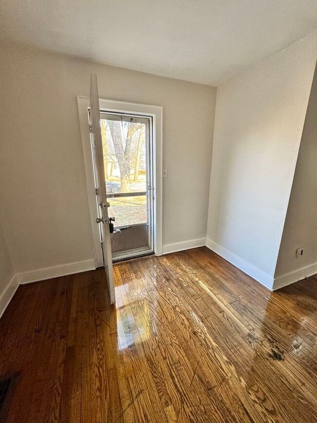 Building Photo - 2123 170th St