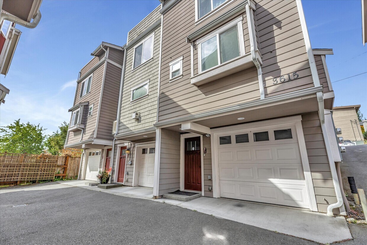 Foto principal - 3615 Albion Pl N