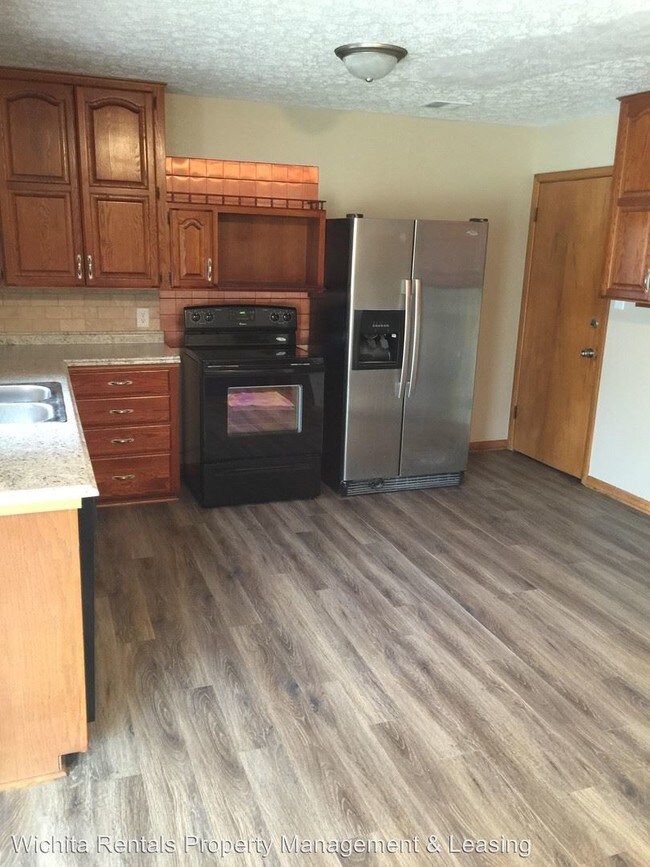 Building Photo - 3 br, 1 bath House - 1703 W. Dallas