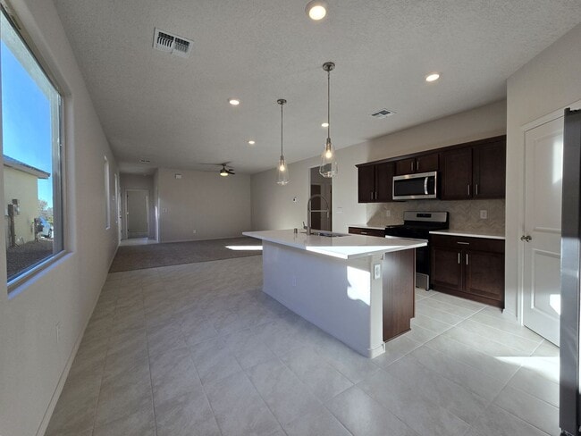 Building Photo - 3941 Soledad