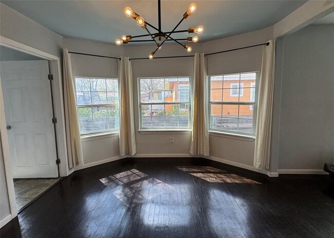 Building Photo - 1402 Mardell St