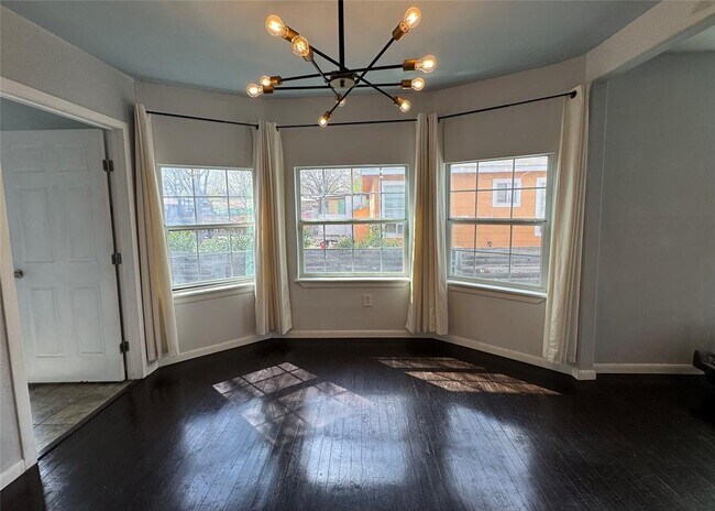 Foto del edificio - 1402 Mardell St