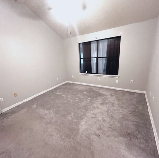 Foto del edificio - 11 Davis Reed Ln