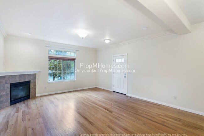 Building Photo - Discover the Heaven of a Home Located in C...