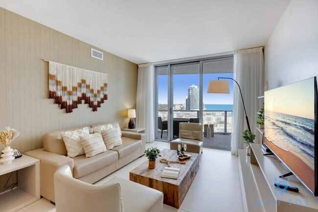 Building Photo - 4111 S Ocean Dr