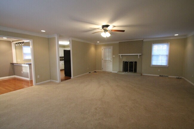 Building Photo - Exclusively Offered By Muse Realty, LLC