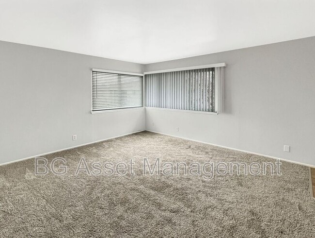 Building Photo - 4621 Ashdale Ct