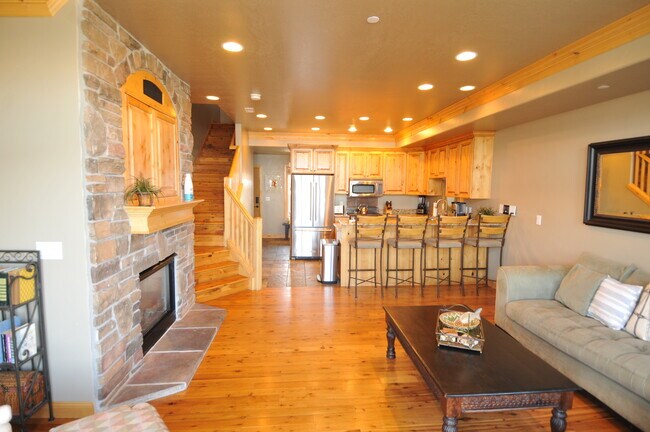 Building Photo - 6486 UT-39