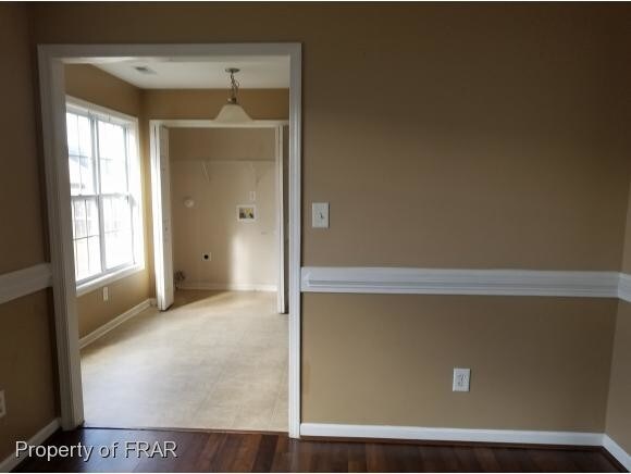 Building Photo - 1221 Barn Owl Dr