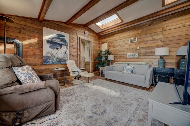 Building Photo - 7398 Birch Bay Dr