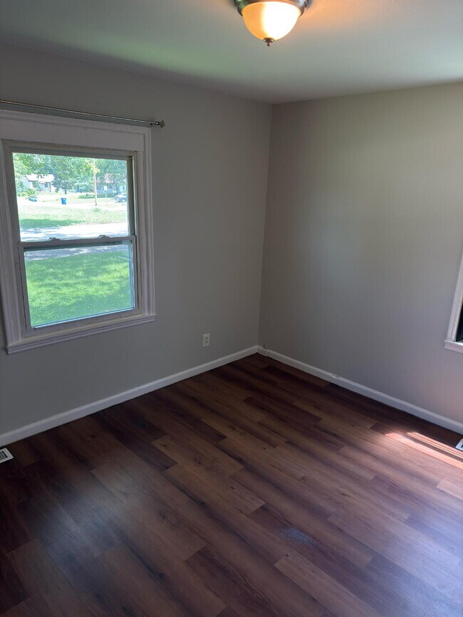 Foto del edificio - 10359 Renfrew Dr
