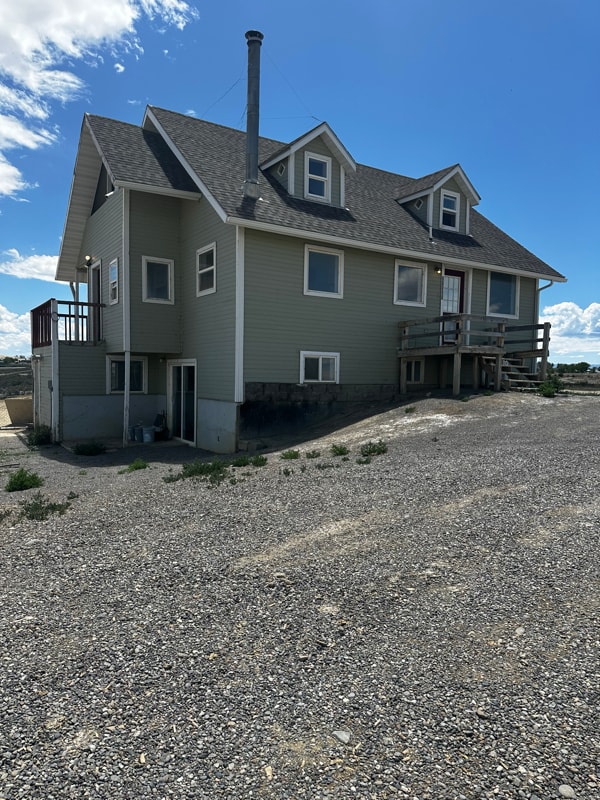 Primary Photo - 21500 F Rd