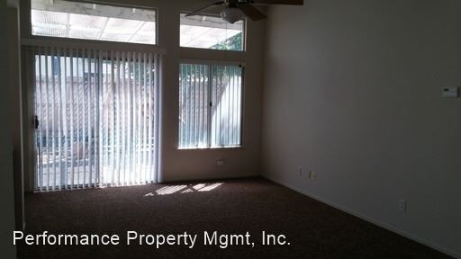 Building Photo - 3 br, 2 bath House - 216 W. El Paso Ave.