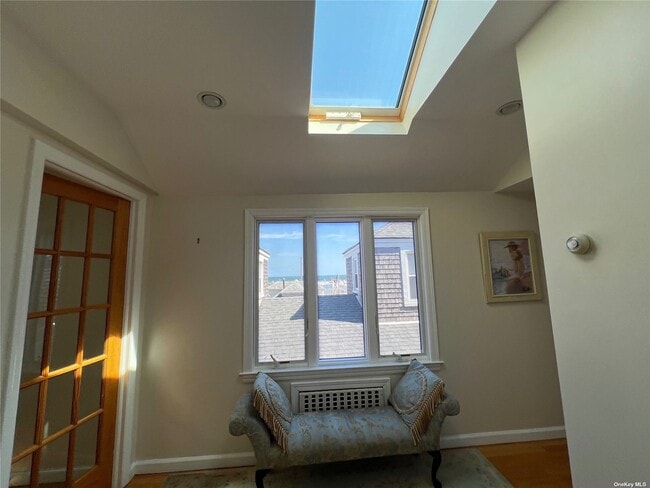 Building Photo - 161 Beach 109th St