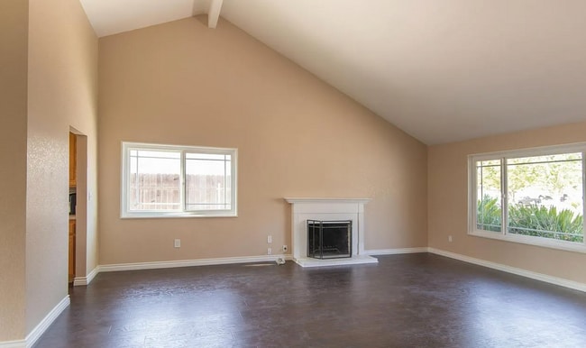 Building Photo - 6651 Morocco St