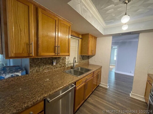 Foto del edificio - 8241 SW 9th St