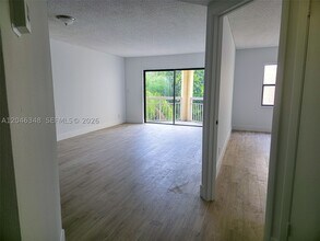 Building Photo - 8290 Lake Dr