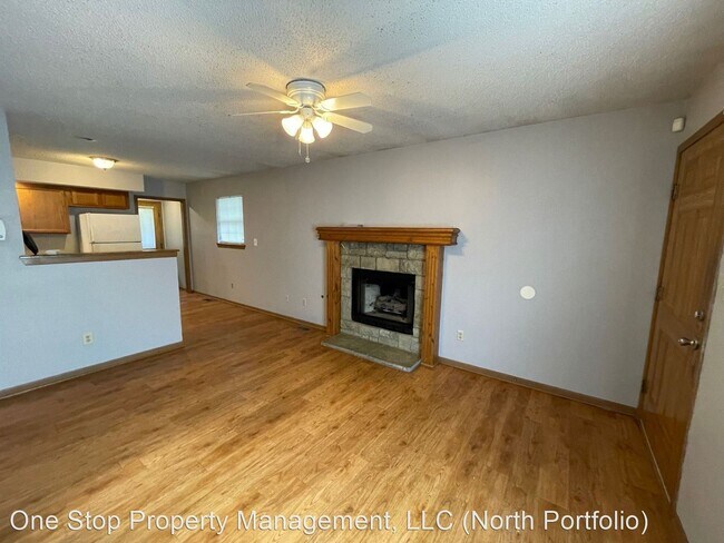 Building Photo - 3 br, 2 bath House - 5027 N Topping Avenue