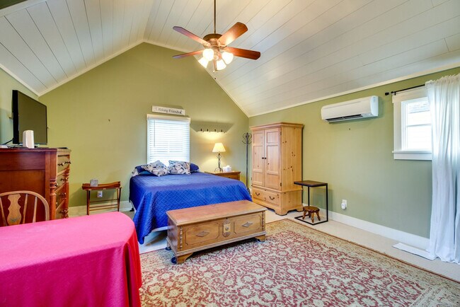 Building Photo - 64 Wrights Point Cir