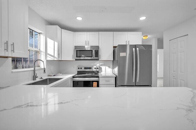 Foto del edificio - 719 SW 10th St