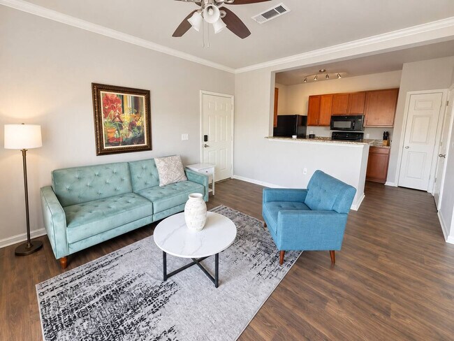 Foto del edificio - 5701 Saratoga Blvd
