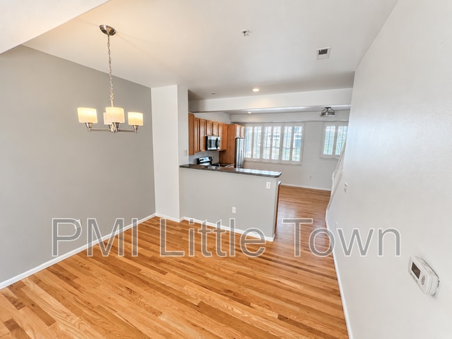 Building Photo - 2943 W Riverwalk Cir