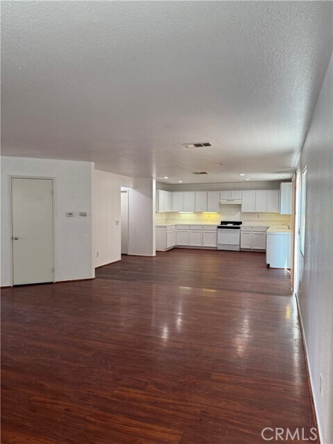 Building Photo - 13769 Gobi Ct