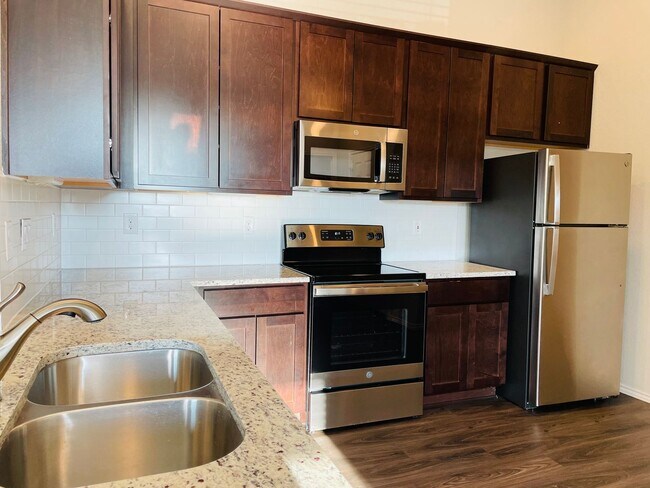 Foto del edificio - 9229 Groff Lndg