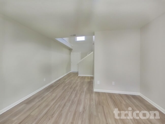 Building Photo - 3616 Crowders View Dr