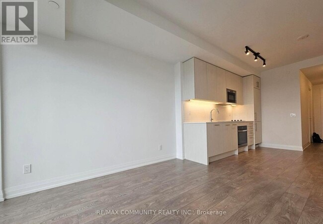 Photo du bâtiment - 286 Main St