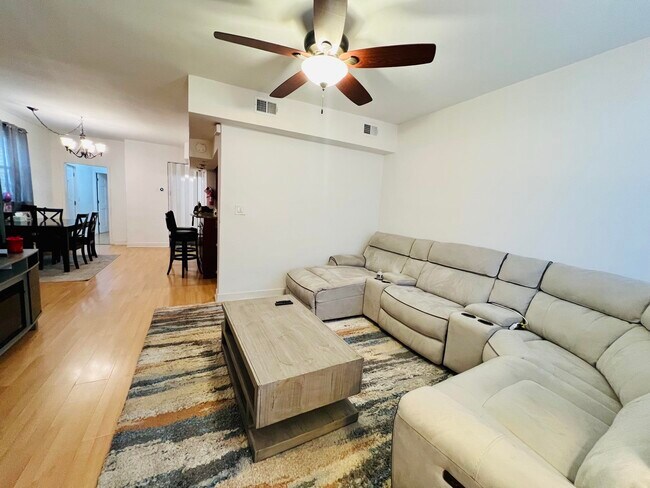 Foto del edificio - 96 W 18th St