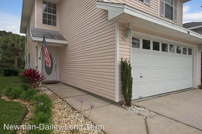 Foto del edificio - 210 Twin Lakes Ln