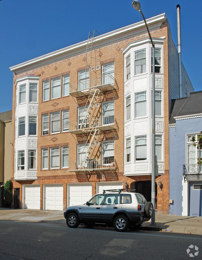 Building Photo - 3333 Broderick St