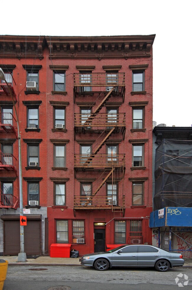 434 W 38th St, New York, NY 10018 Apartments New York, NY