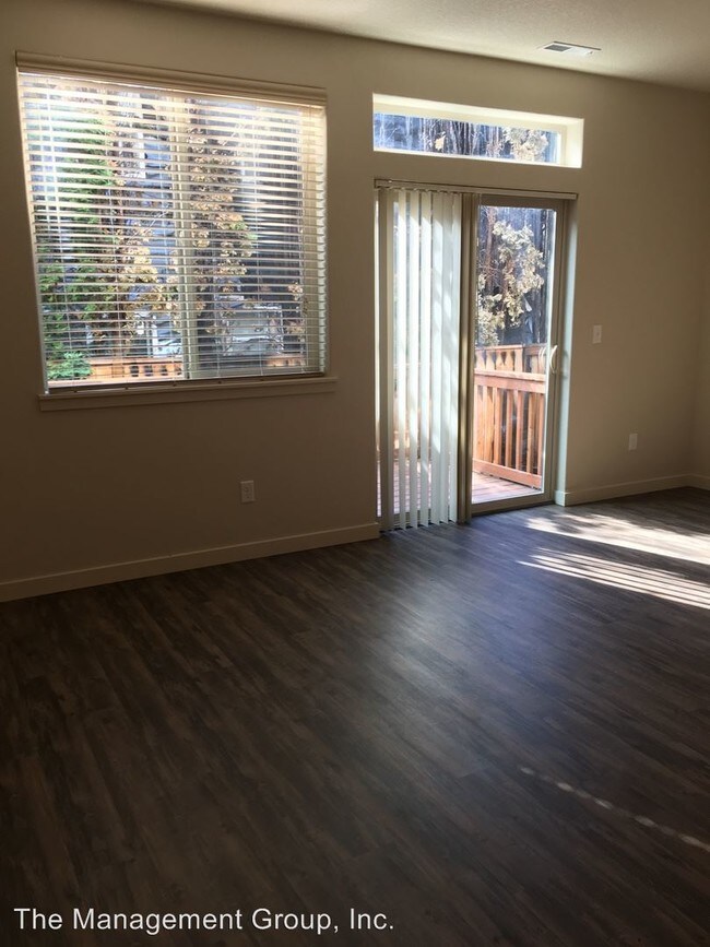 Foto del edificio - 3 br, 2.5 bath House - 13002 NE 26th Street