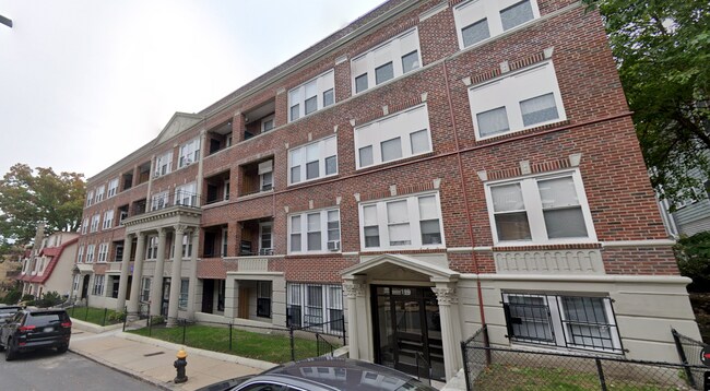 Foto del edificio - 130 Sutherland Rd