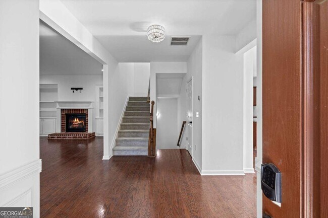 Foto del edificio - 4228 Laurel Creek Ct SE