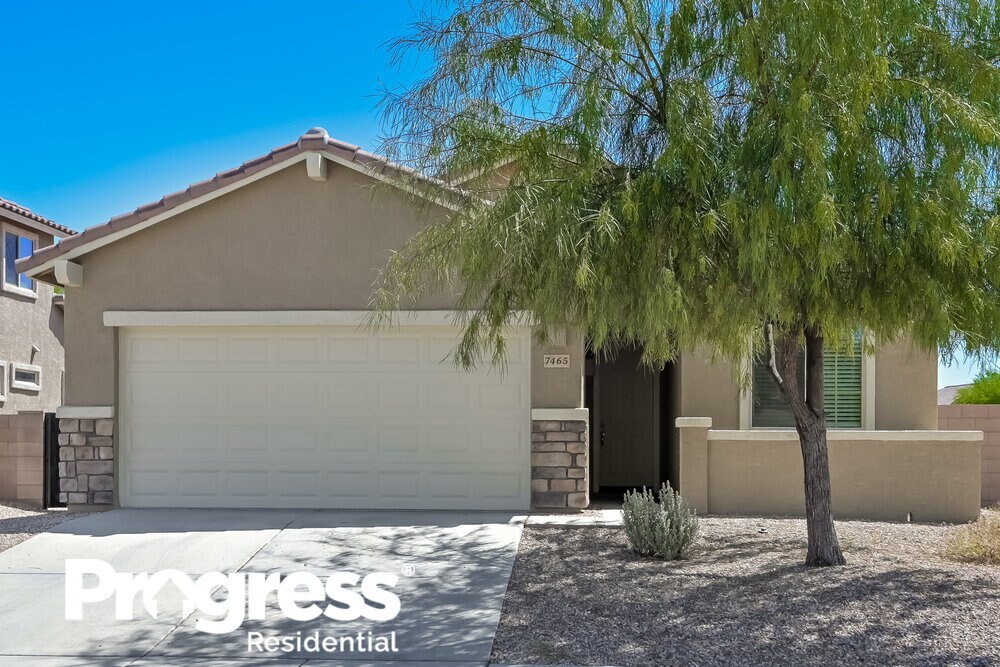 Primary Photo - 7465 S Mountain Star Dr