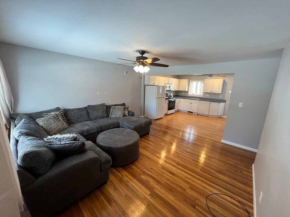 3 Bridle Path, Colonie, NY 12205 House Rental in Colonie, NY