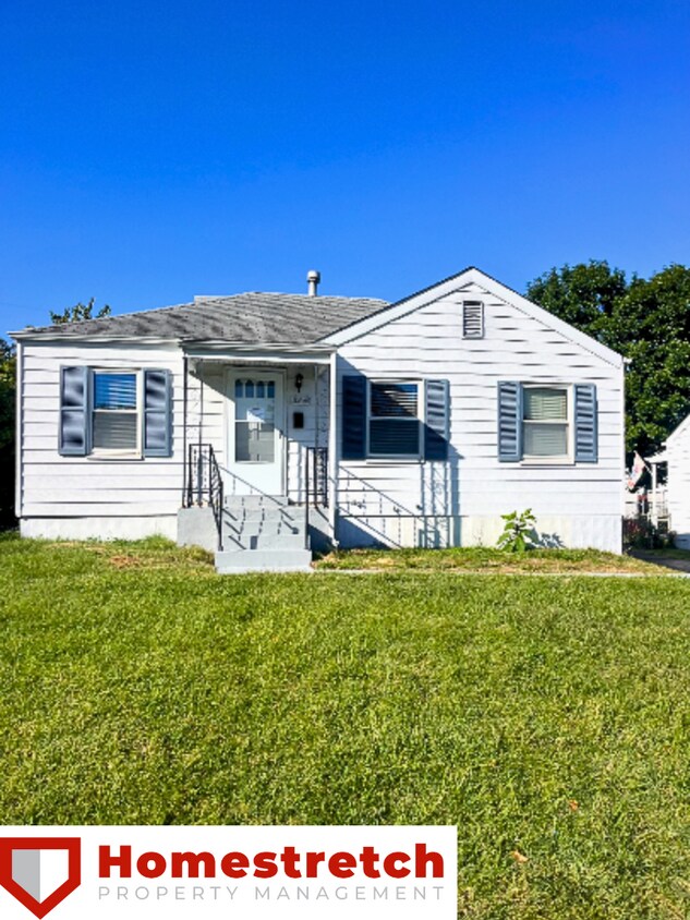 Primary Photo - Updated Two Bedroom One Bath Home with Det...