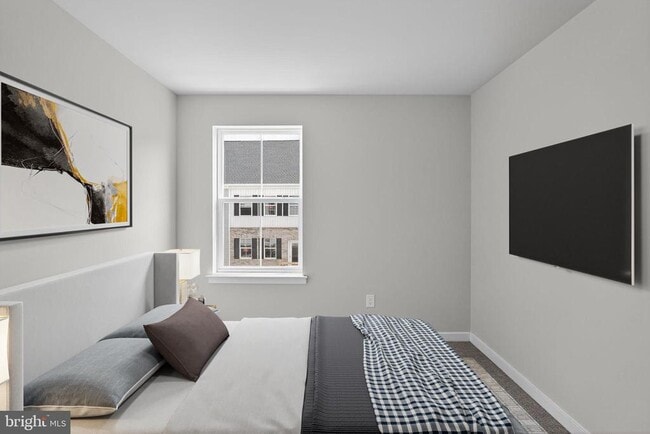 Building Photo - 5 Moran Pl