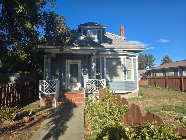 Foto del edificio - 304 S Anderson St