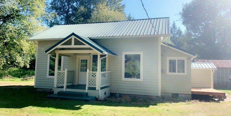 Primary Photo - 9022 Valley View Rd