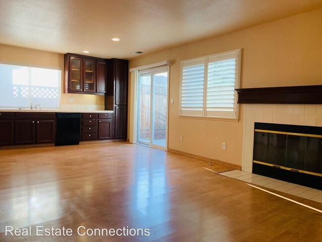 Building Photo - 4 br, 3 bath House - 7281 Forsum Road