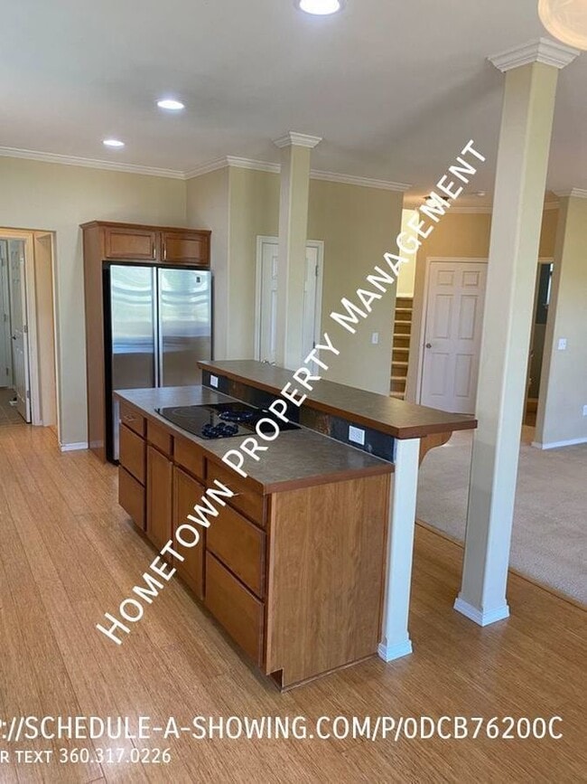 Building Photo - Gorgeous 4 Bedroom Home in Meridian Campus...