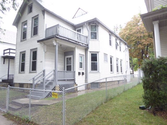 Primary Photo - 1744 N 18th St