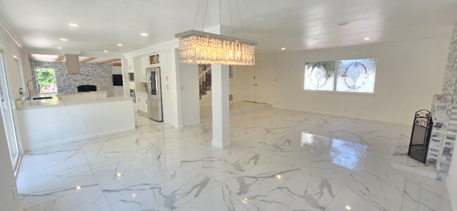 Foto del edificio - 433 S Oak Grove Cir