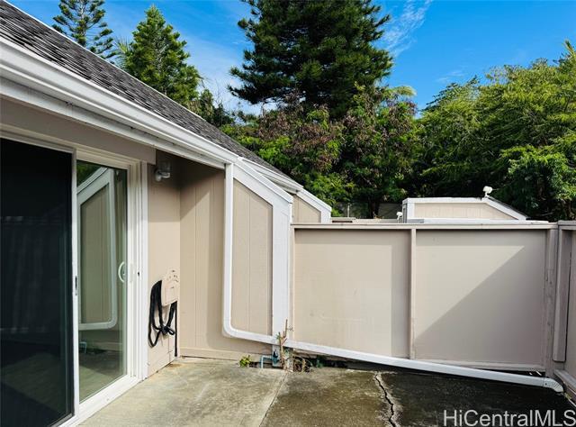 Foto del edificio - 44-140-140 Mui Pl